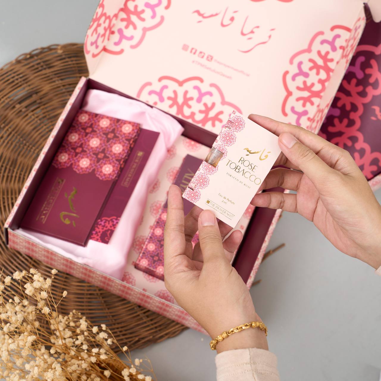 Qaseh Gift Set Pink